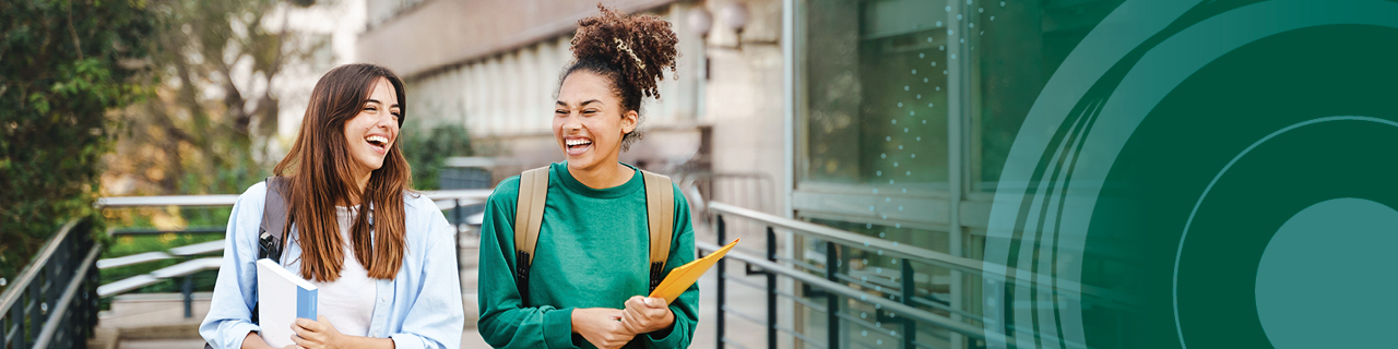 סטודנטיות בקמפוס